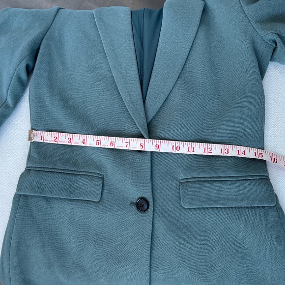 MBYM (S) 2-button light moss green blazer, BNWOT - Picture 14 of 15